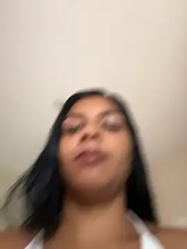 Indiazinhax 라이브 XXX 채팅