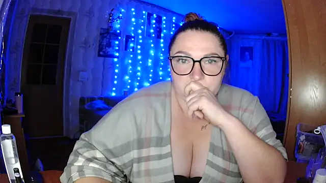 XXX chat uživo modela AngelQSky