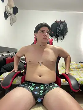 Chat +18 de Fozil_Dvice ao vivo