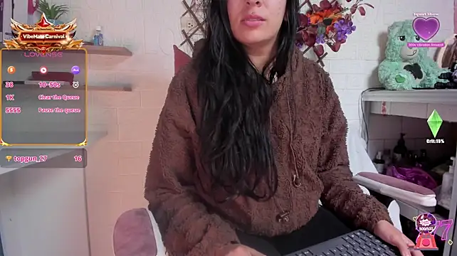 Chatroom XXX en direct de SALOME_KORLAND