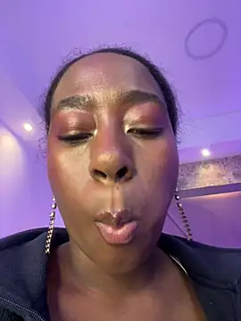 XXX chat uživo modela IvySky