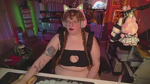 FatVeronica's Live XXX Chat