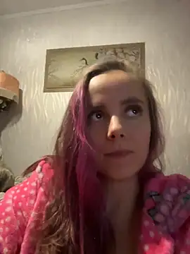 AlisaKissss Adlı Modelin Canlı XXX Sohbeti
