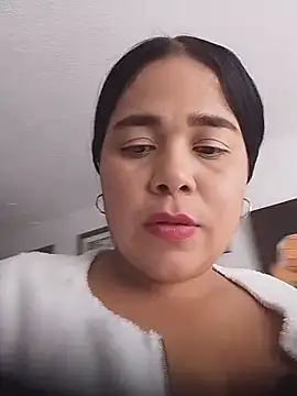 Chat XXX en directo de Sara-sm