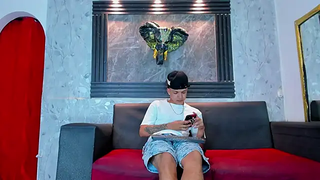 Apolo_Blessed live XXX chat