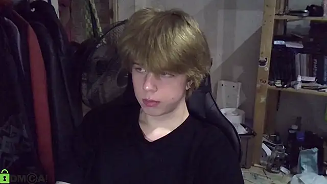 Chat +18 de Mark_Shoyer2 ao vivo