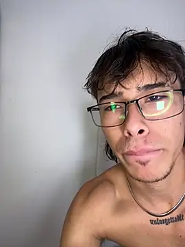 Aron_boy's Live XXX Chat