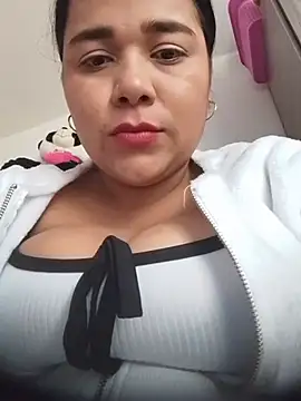 Sara-sm লাইভ XXX চ্যাট