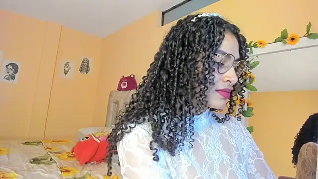 Chat +18 de Keniia_rizz ao vivo