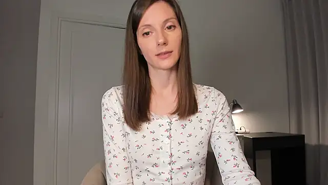 دردشة Shine__Anna الجنسية المباشرة