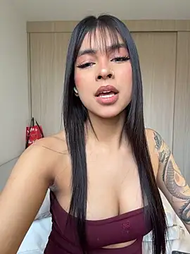 Chel__ live XXX chat