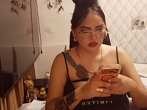 Živý XXX chat seductiverica23
