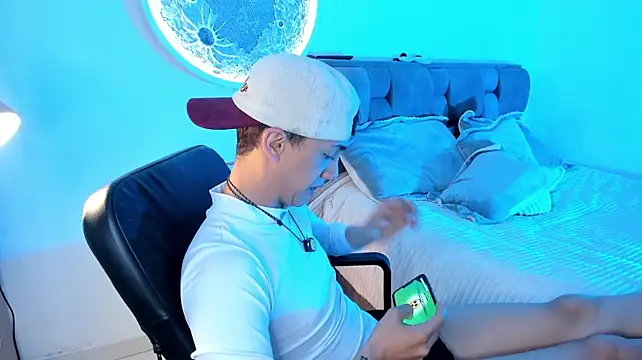 Timothy_ros – Live XXX-chat