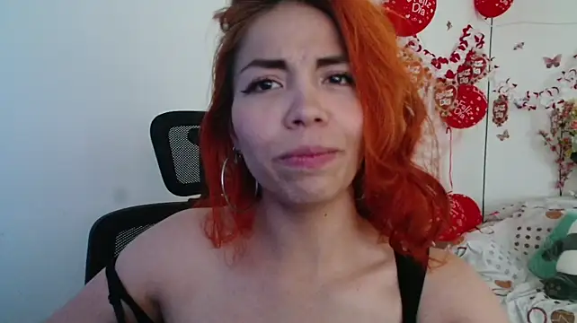 Chat +18 de Aylinn_diaz ao vivo