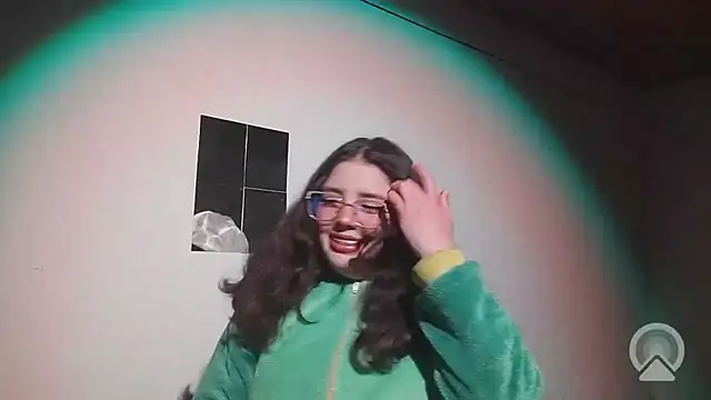 Pao_Ly élő XXX-chatje