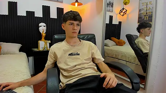 Živý XXX chat trevor_mob