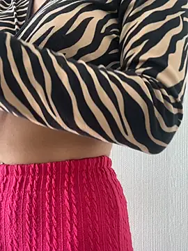 DulceMya লাইভ XXX চ্যাট