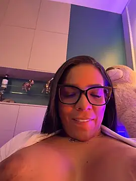 Chat +18 de Donnatella_Morelli ao vivo