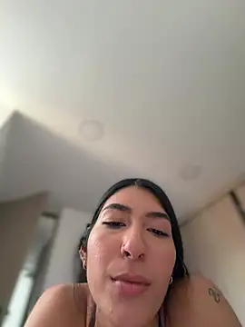Chat XXX en directo de AshleyG_222