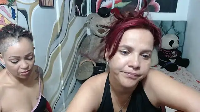 manzanahot9's Live XXX Chat