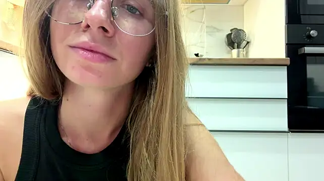 AnyaAfterDarkn Live XXX chat