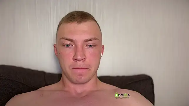 iron__chap Adlı Modelin Web Kamerası Şovu