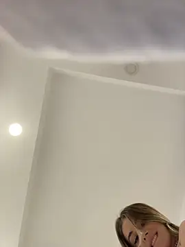 IsabellaEtthan's Live XXX Chat