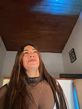 Czat XXX na żywo – emmily_d