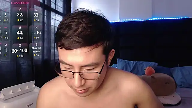 XXX chat uživo modela andrewmhilton_