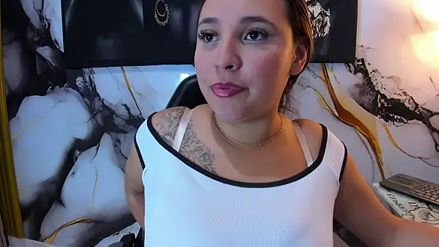 LizzRouse – Naživo XXX chat