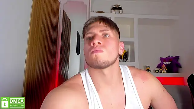 SebastianMaximoff_: онлайн-секс-чат
