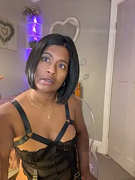 Melarose82 Live XXX-Chat
