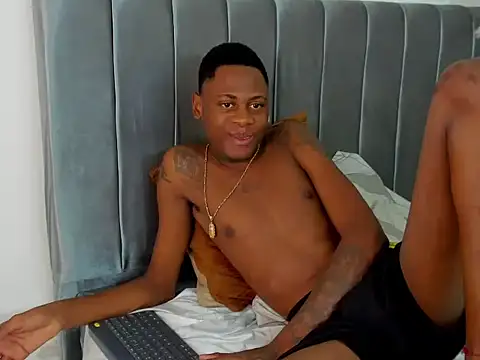 cofla_sex Chat XXX in diretta