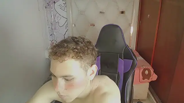 XXX chat uživo modela Joshpi_31