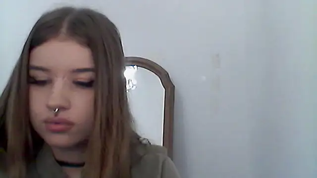 Czat XXX na żywo – MollyHotTeen