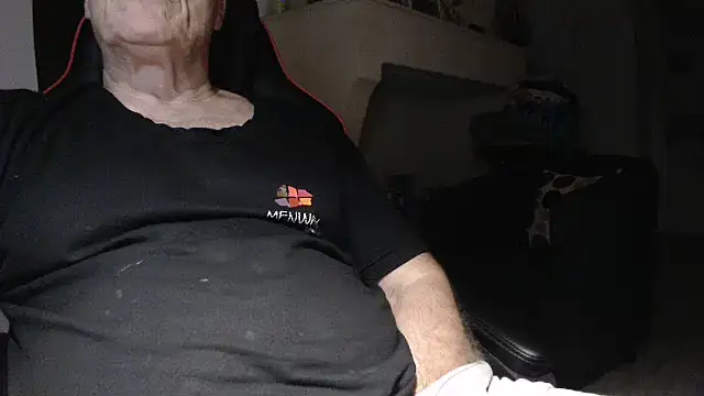 zemm54 Chat XXX live
