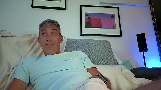 Chatroom XXX en direct de 1Hugo1