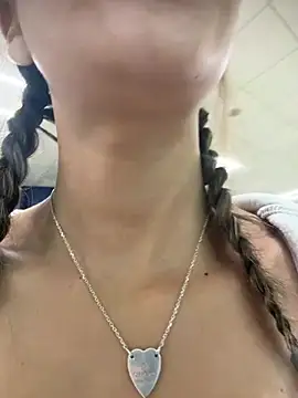 Badcrystal's Live XXX Chat
