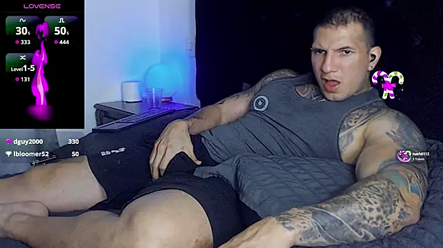 Shane_Clay Chat XXX live