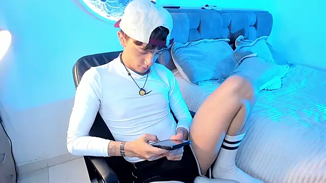 Timothy_ros Chat XXX in diretta