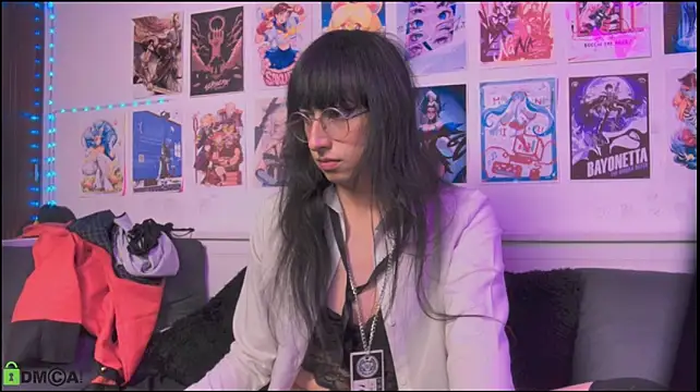 snowblack_n Live XXX chat