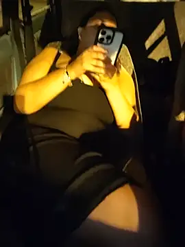 IRINA_DIAMONDのライブXXXチャット