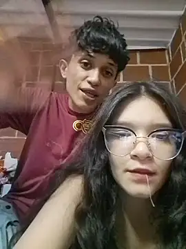 Živý XXX chat moonlight-couple