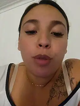 Chat XXX ao vivo de LizzRouse