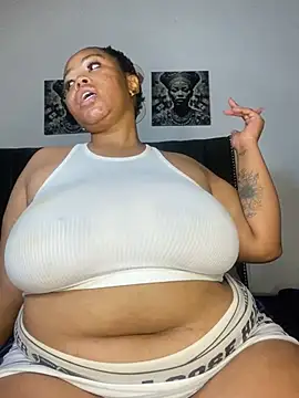 LunaCovenn's Live XXX Chat