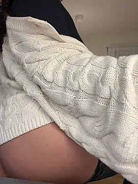 Yasmine-blue live XXX chat