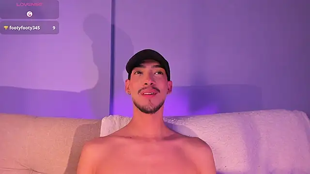 Онлайн чат XXX ApoloXanthos