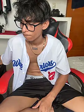 Chatroom XXX en direct de sung_yol