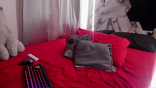 Chat XXX en directo de Goldendesirexx__