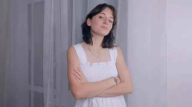 ShaunaAkal's Live XXX Chat